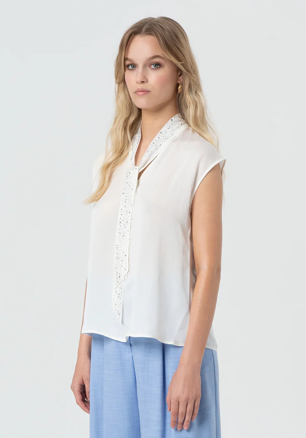 Fracomina Blusa Laçada Strass