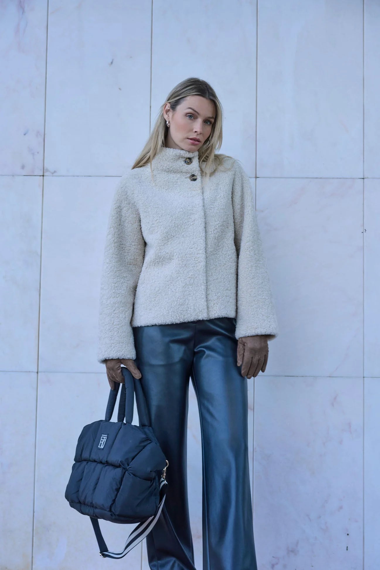 Rino e Pelle Blusão pelo Denu