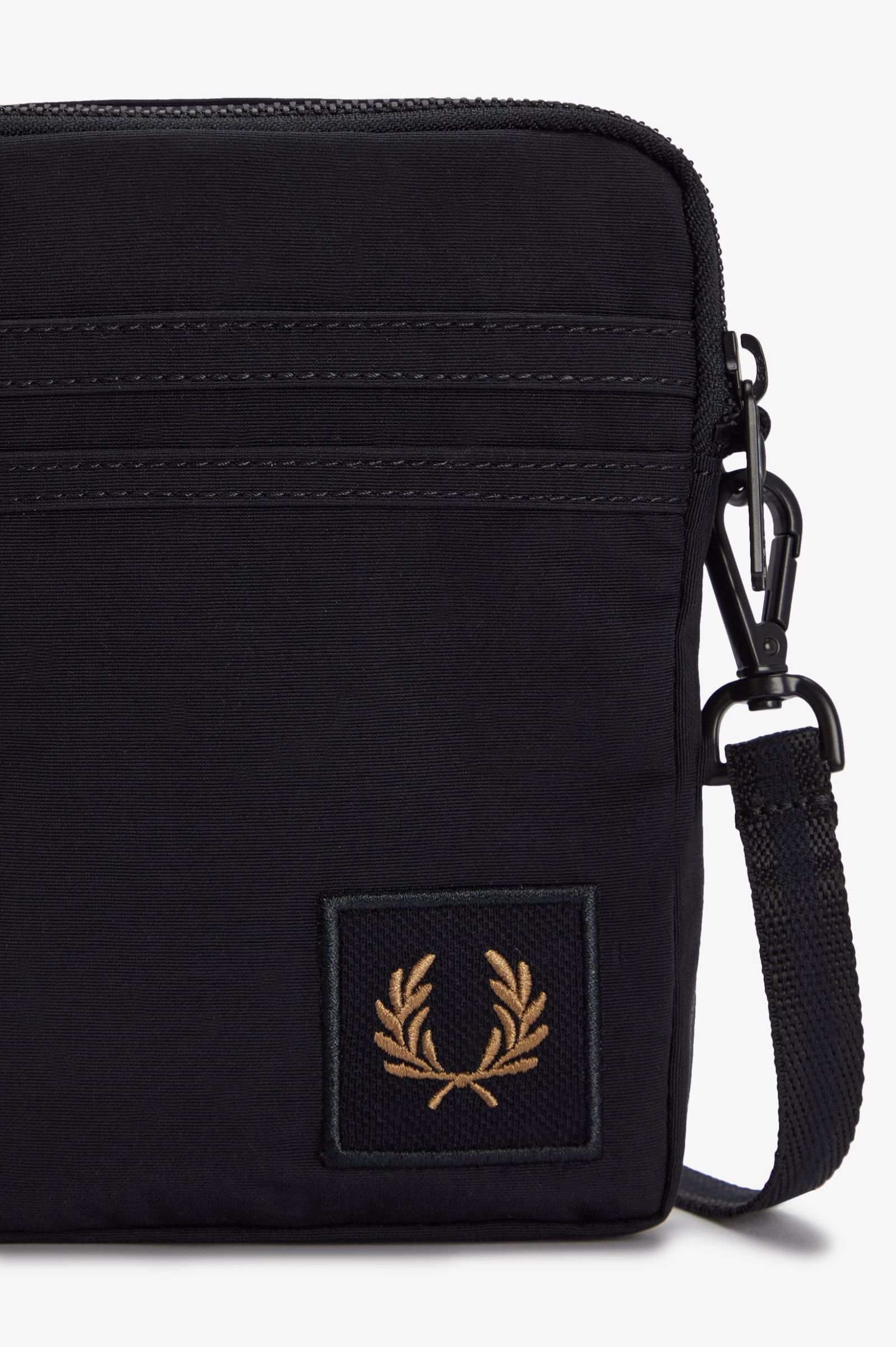 Bolsa Fred Perry