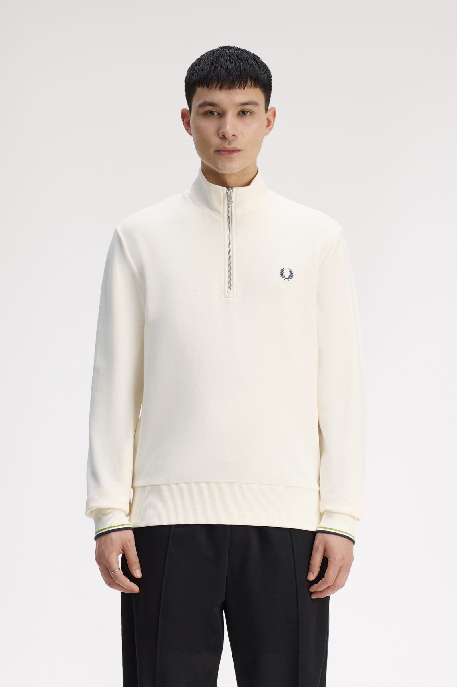 Polo Fred Perry com fecho