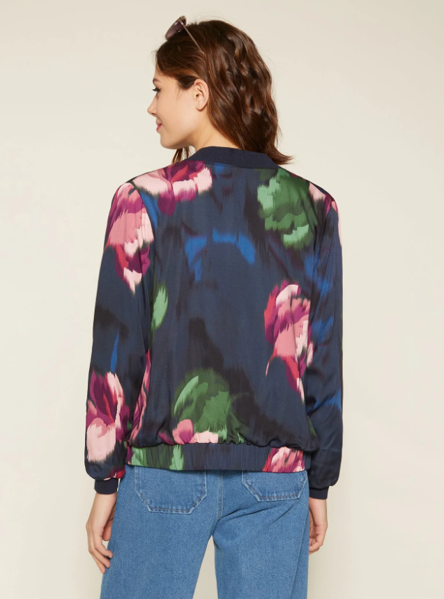 Printed Scorpion Twinset