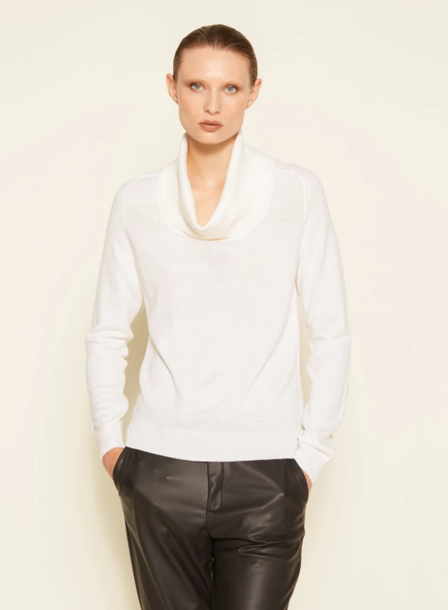 Scorpion knitted turtleneck sweater 